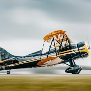 Waco Dubbeldekker posters & art prints door frank peters - Premium Poster - 50x70 Commander Maintenant