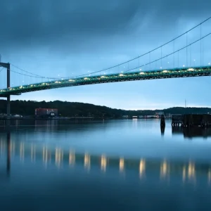 Acheter Direct Älvsborgbrug posters & art prints door Björn Ahlström - Premium Poster - 50x70