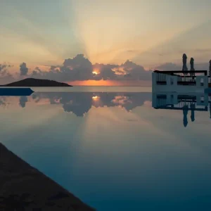 Zonsopgang in Elounda posters & art prints door Marcus Ekman - Premium Poster - 50x70 Prix Choc