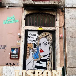 Ziel van Lissabon posters & art prints door Charlotte Raboff - Premium Poster - 50x70 Must-Have