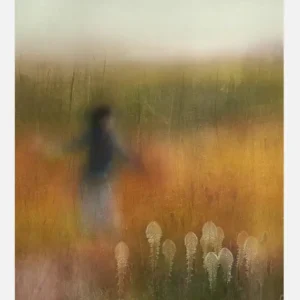 A Girl And Bear Grass Canvasprint (30x40 cm) Dernière Chance